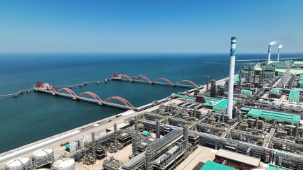 新時(shí)代中國(guó)調(diào)研行之看區(qū)域&middot;東北篇|在延鏈、補(bǔ)鏈、強(qiáng)鏈中再造產(chǎn)業(yè)動(dòng)能--來自東北石化重鎮(zhèn)的&ldquo;減油增化&rdquo;報(bào)告